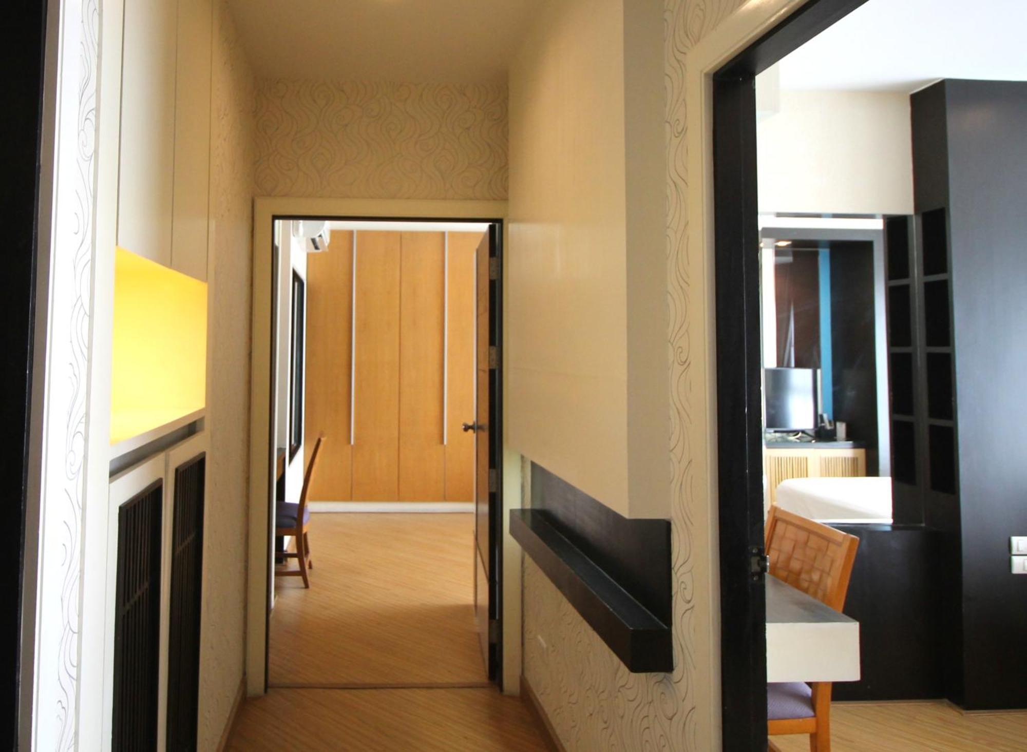 The Sunreno Hotel Sha Bangkok Exterior photo