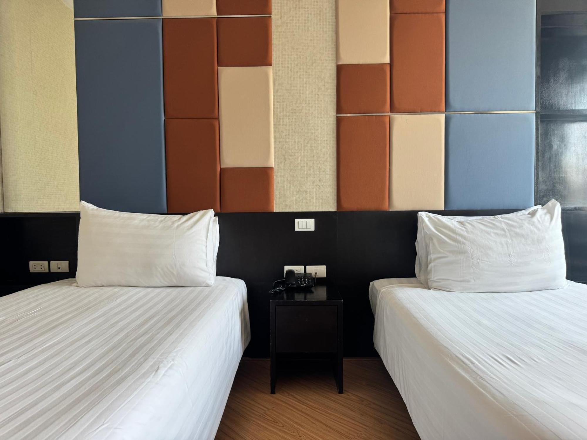 The Sunreno Hotel Sha Bangkok Exterior photo