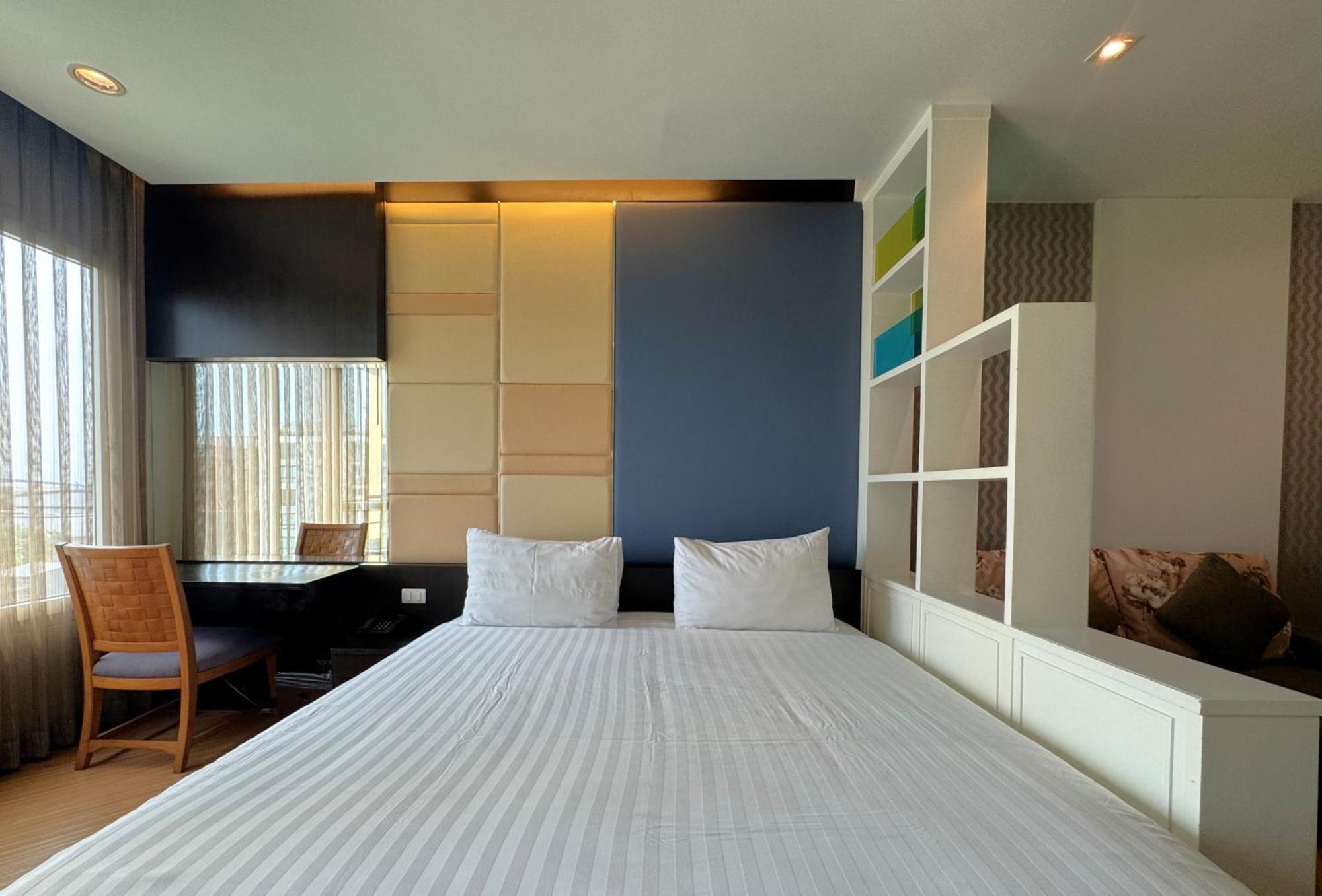 The Sunreno Hotel Sha Bangkok Exterior photo