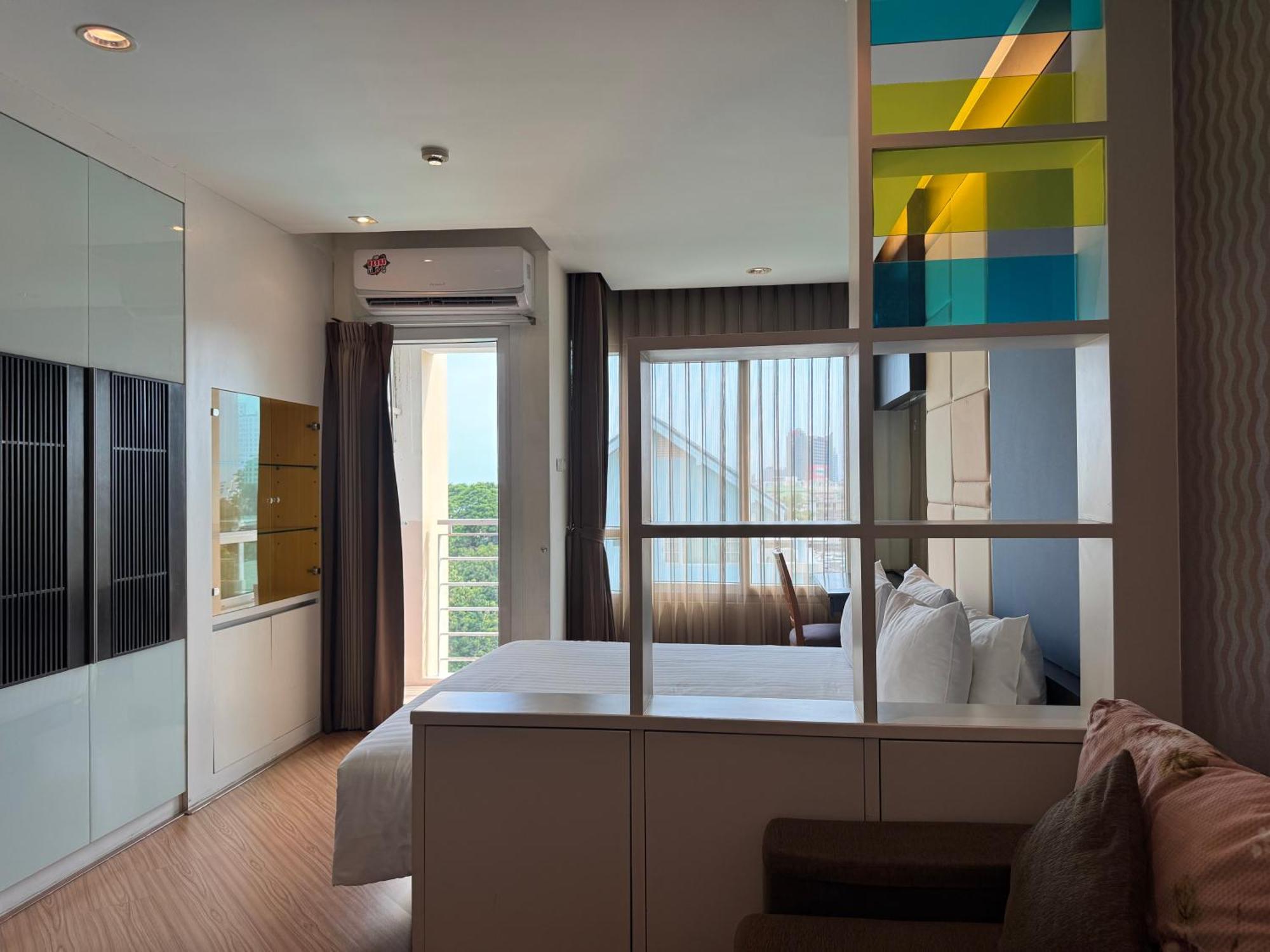 The Sunreno Hotel Sha Bangkok Exterior photo