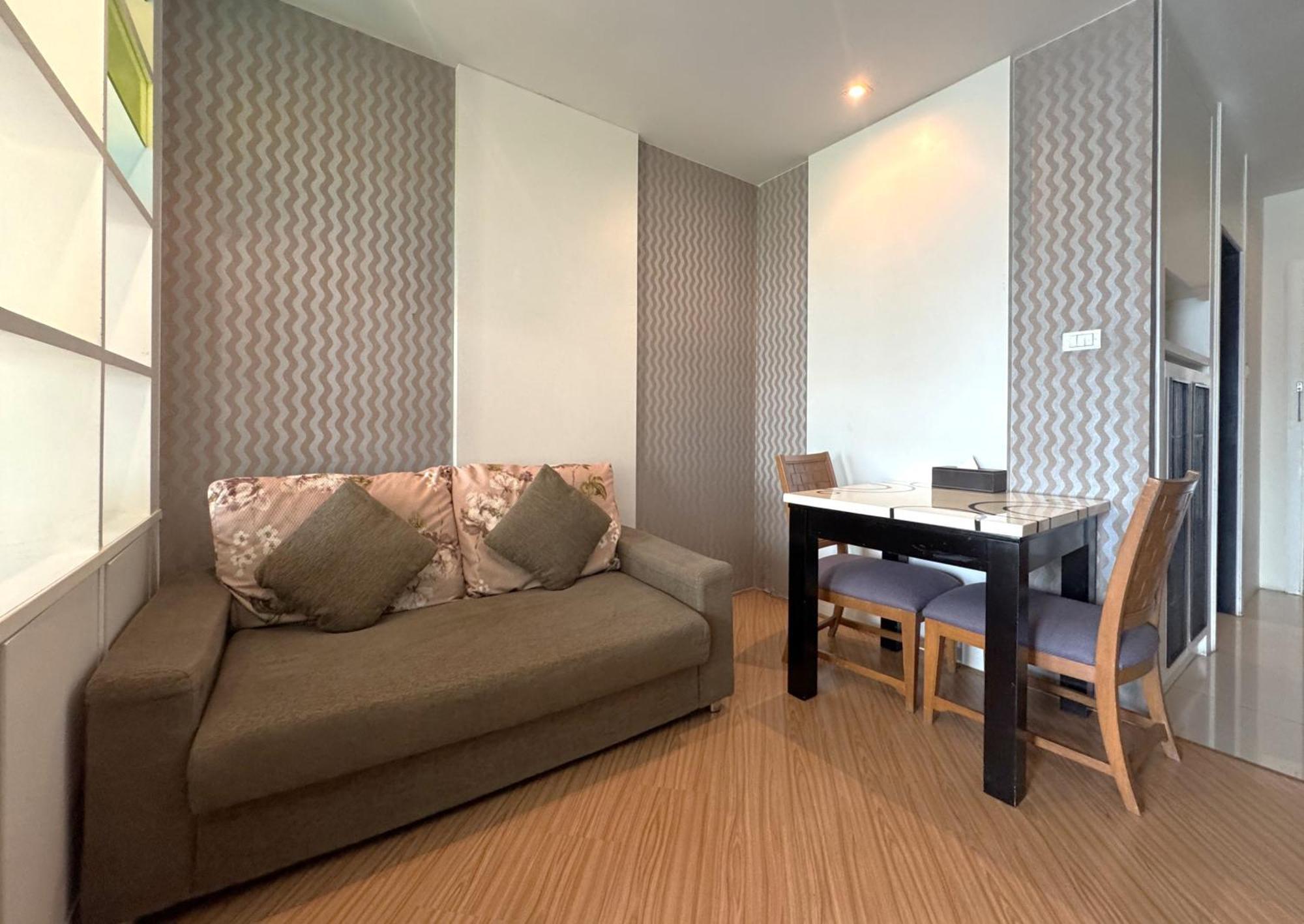The Sunreno Hotel Sha Bangkok Exterior photo